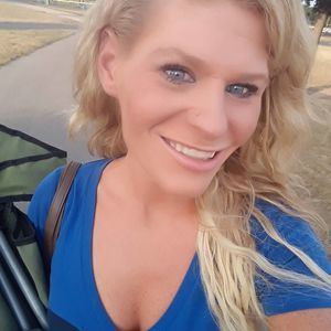 Meet your Posher, Lyndsy